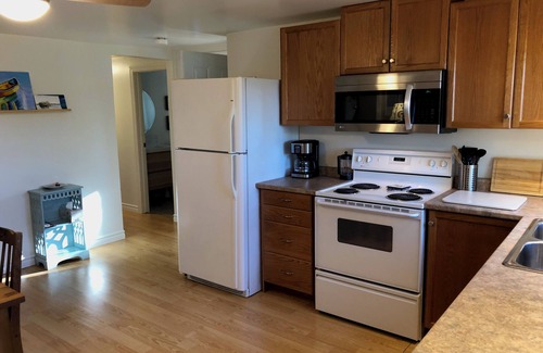 Tay Valley Cottage | Gorgeous Island View Cottage near Perth Ontario