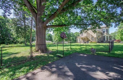 Ballston Spa House | Gorgeous, large Victorian in downtown Ballston Spa - 6 BRs, sleeps 11