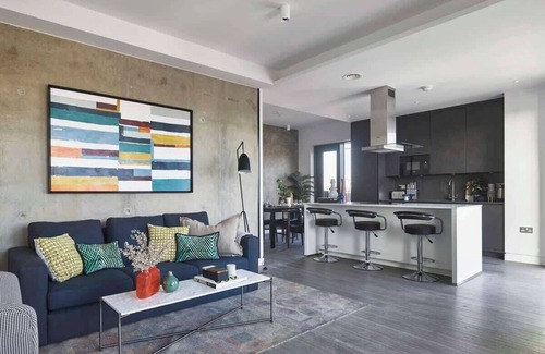 Shoreditch Apartment | Gorgeous, Light, Stylish Flat in Hip Shoreditch(e)