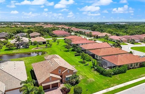 Braden River House | Gorgeous Luxury Residence