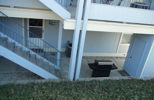 Village of Four Seasons Condo | Gorgeous Main Channel Lakefront Condo at Regatta Bay.