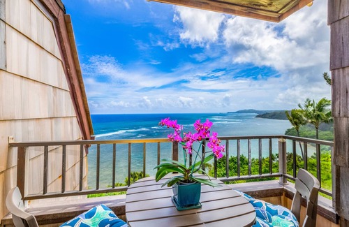 Princeville Condo | Gorgeous, Newly Remodelled Ocean Front Retreat-Sea Lodge II G6