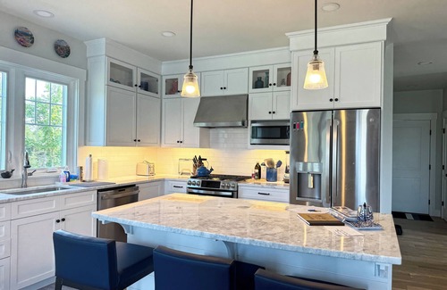 Southwest Harbor House | GORGEOUS NEWLY BUILT HOME ON HILLSIDE OVERLOOKING SOUTHWEST HARBOR! -