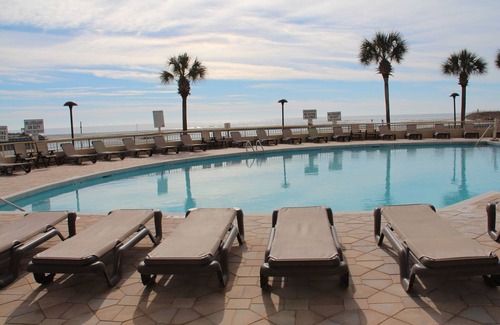 Briarcliffe Acres Condo | GORGEOUS OCEAN CREEK SOUTH TOWER 3BR/3BA, Spectacular View! 7/26-8/16 OPEN!