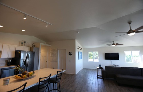 Kailua-Kona House | Gorgeous Ocean View, Comfortable Cool Elevation, Close to Everything!