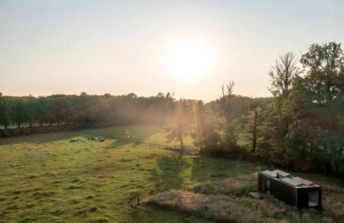 Wuustwezel House | Gorgeous Off-Grid Tiny House Near Antwerp, Belgium