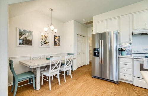 San Luis House | Gorgeous Porches for Sea Breezes, Sun Deck, Ocean Views!