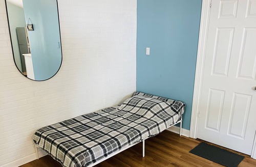 Northwest House | Gorgeous private suite - close to everything in Virginia Beach!