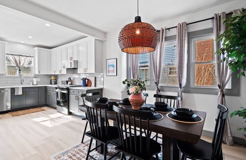 Firestone Park Apartment | Gorgeous Remodel|Game Room|Sleeps 8