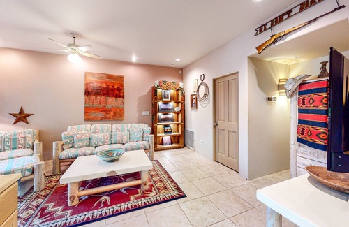 West Sedona Cottage | Gorgeous Sedona home with hot tub & breathtaking views