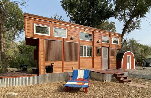 Lazear House | Gorgeous Tiny House on private 70 acre ranch