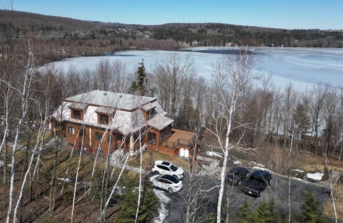 Ayers Cliff Condo | Gorgeous View on the lake ! Lots of Space! Lake Access