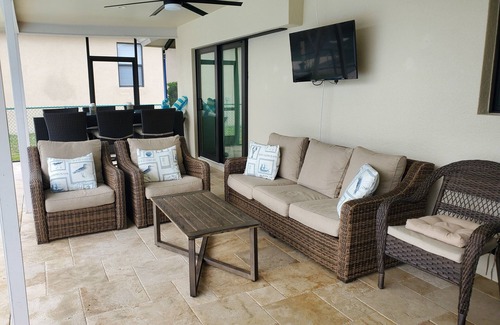 Marco Island House | Gorgeous Waterfront 3BR with private pool - enjoy every Sunrise and Sunset!