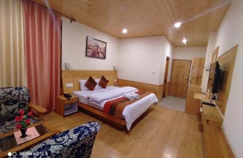 Simsa Village Hotel | Goroomgo Hotel Mareema Hotel Manali Non Veg