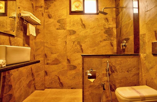 Bhagtpura Hotel | Goroomgo Palm Bhimtal