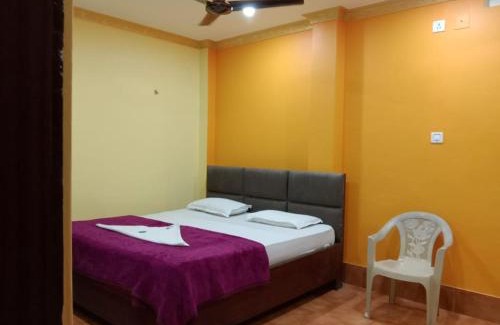 Puri Hotel | Goroomgo Sahoo Palace Puri