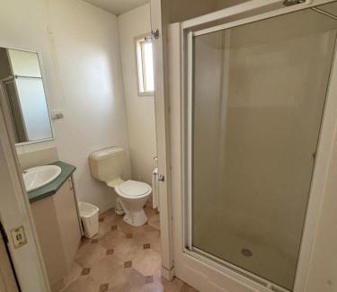 Goulburn Hotel | Governors Hill Carapark