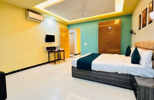 Alambagh Hotel | GP Palace