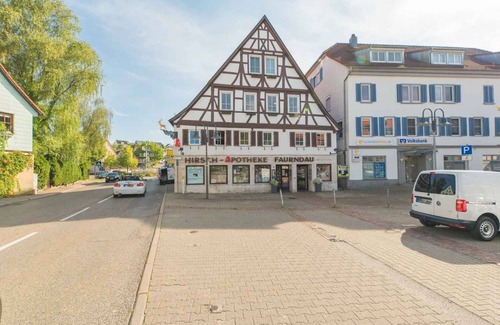 Goeppingen Apartment | Gp01 - Geräumiges Apartment in Göppingen, 100qm, 4 Zimmer, Max. 8 Personen
