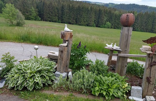 Grainet Apartment | ‘Grabmeier - Nummer 1’ holiday flat with mountain views, private terrace and Wi-Fi
