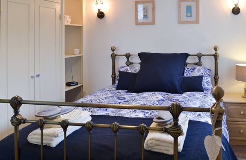 Hurworth-on-Tees Cottage | Grace’s Retreat is a great choice for a romantic break, surrounded by beautiful countryside with wal