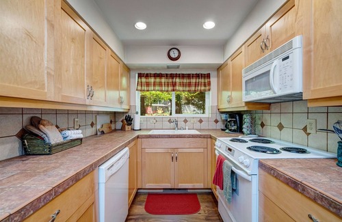 Graeagle House | Graeagle`s Hidden Gem - 15 Navajo Trail