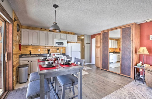Granby Condo | Granby Studio w/Mtn Views Near Hiking + Skiing!