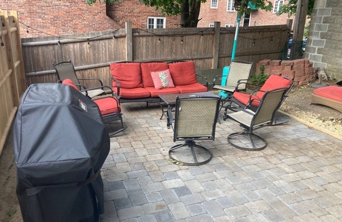 Newton Corner House | Grand 10 Room Home Near Boston Sleeps 9 with free parking