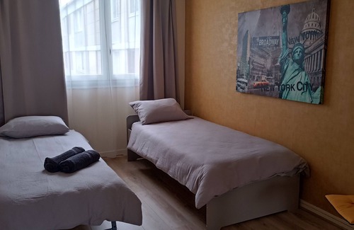 Deuil-la-Barre Apartment | Grand Appartement -20 mn- Paris et Stade de France
