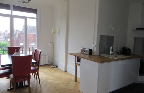 Lons-le-Saunier Apartment | Grand Appartement de Caractère