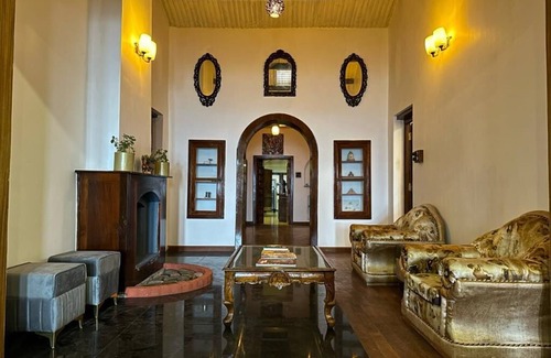 Pudumund Cottage | Grand Cairo
