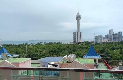 Pong Apartment | Grand Carribbean condominium