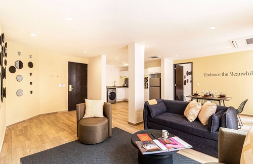 Colonia Cuauhtemoc Apartment | Grand Chapultepec by Kukun