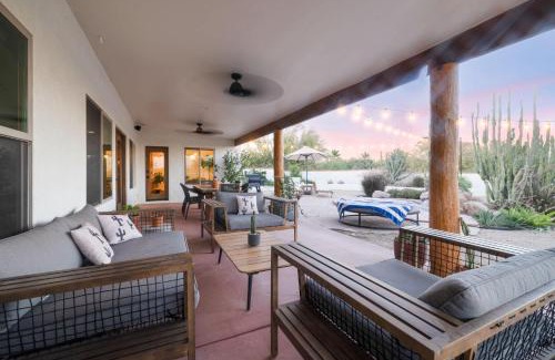 Rio Verde Foothills Villa | Grand Desert Getaway with Pool and Peloton with Sonos and Office