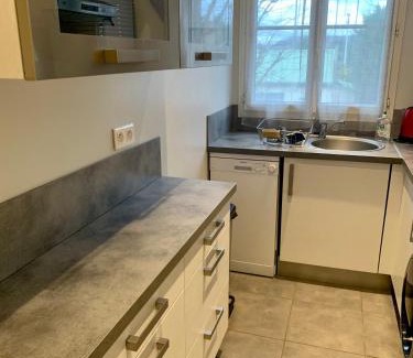 Plaisir Apartment | Grand F3 - Emplacement d'or proche Paris et Versailles