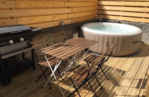 Audrieu House | GRAND GITE with spa/up to 10 people