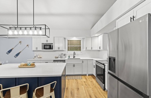 Osage Beach House | Grand Glaize Views Hot Tub Dock Firepit