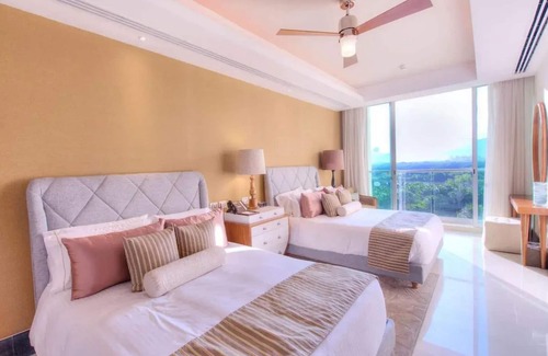 Nuevo Vallarta Hotel | Grand Luxxe 3 Bedroom Loft Residences 5 Diamonds all Platinum Access