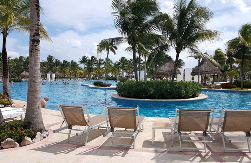 Villa Juarez House | Grand Mayan 1 bedroom w/kitchen