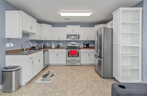 Port Isabel House | ✦Grand Twin Oasis 6BR Near Beach & Attractions◇