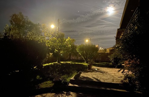 Montayral House | Grande et Lumineuse Maison, Court de Tennis et Jardin Clos