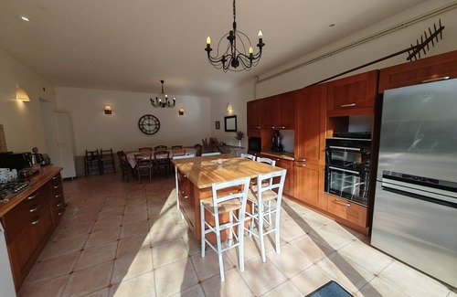 La Cave House | Grande Maison de Bourg 12 Couchages à 700m du Château de Cheverny