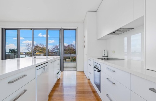 Inverloch House | Grandview on Bayview Ideal for you