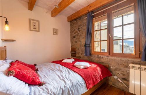 Les Angles Apartment | Grange Petite Ourse - Vue imprenable lac et montagne !