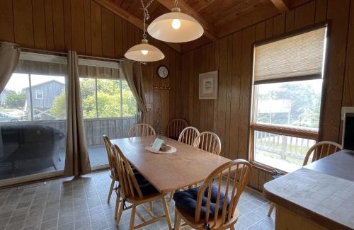 Hatteras House | Gray Eagle House 58202