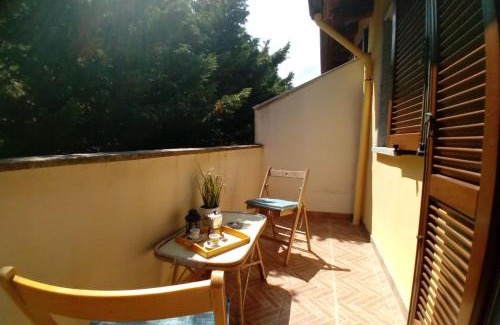 Castelsardo Apartment | Grazioso attico vicino alla spiaggia e al centro