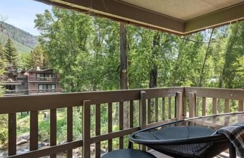 Aspen Condo | Great 3 bedroom, 2 bath Core Condo on the River!