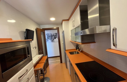Laredo Apartment | Great apartment in Laredo by La Salvé beach.