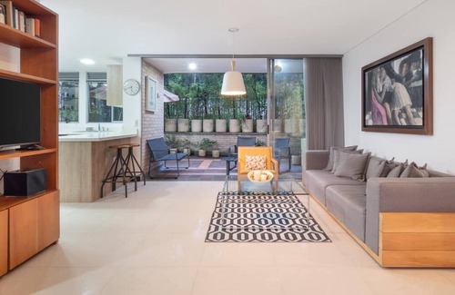 Lalinde Apartment | Great apt w/ 2 terraces, pool, gym & working area