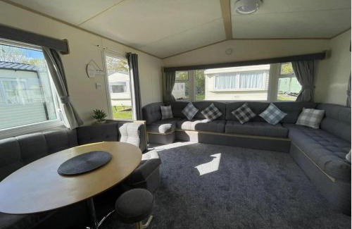 Clacton-on-Sea House | Great caravan with homely feel in Clacton-on-Sea